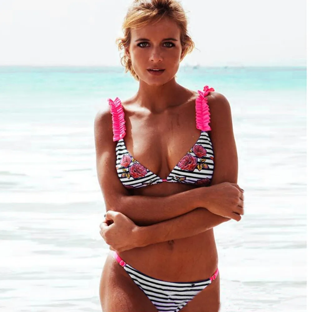 

2019 Sexy bikini Set Ruffled shoulder strap Swimwear Women Stripe Biquini Print Swim Bathing Suit Vacation Swimsuit