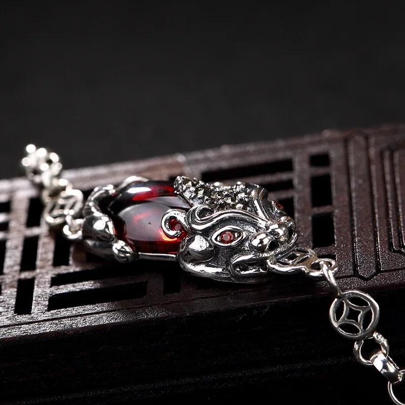 

Inviting Wealth, Evil Spirits, Brave Spirit, Retro Personality, High Grade Ladies' Bracelet Accessories Wholesale