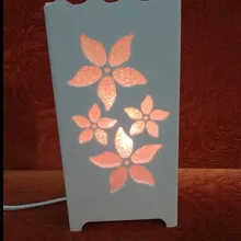 10 см* 10 см* 20 см вишневый цвет лампа гостиная спальня прикроватный светильник резных узоров или конструкций на деревообработки настольная лампа