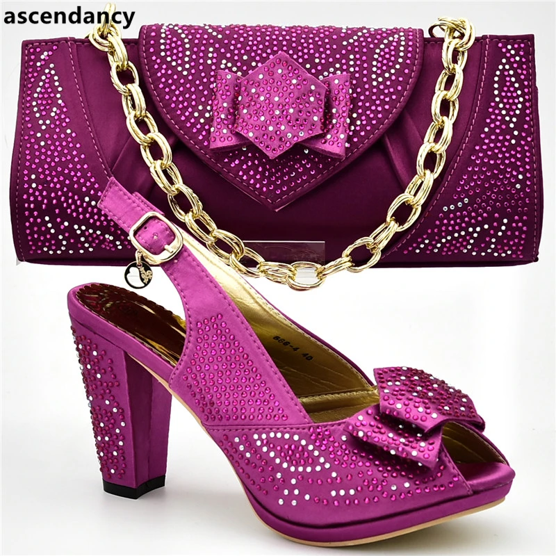 Latest Ladies Italian Shoes and Bag Set Decorated with Rhinestone Woman