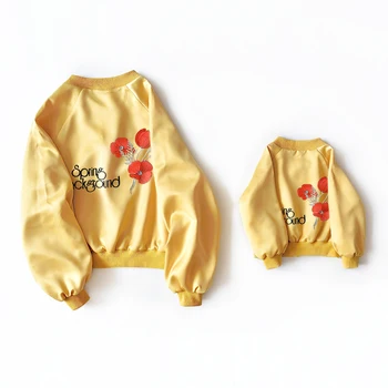 

Mom Daughter Girl Outfits Family Matching Clothes Jackets Long Sleeve Autumn Winter Mom and Kids Shirts Golden Flower Dress
