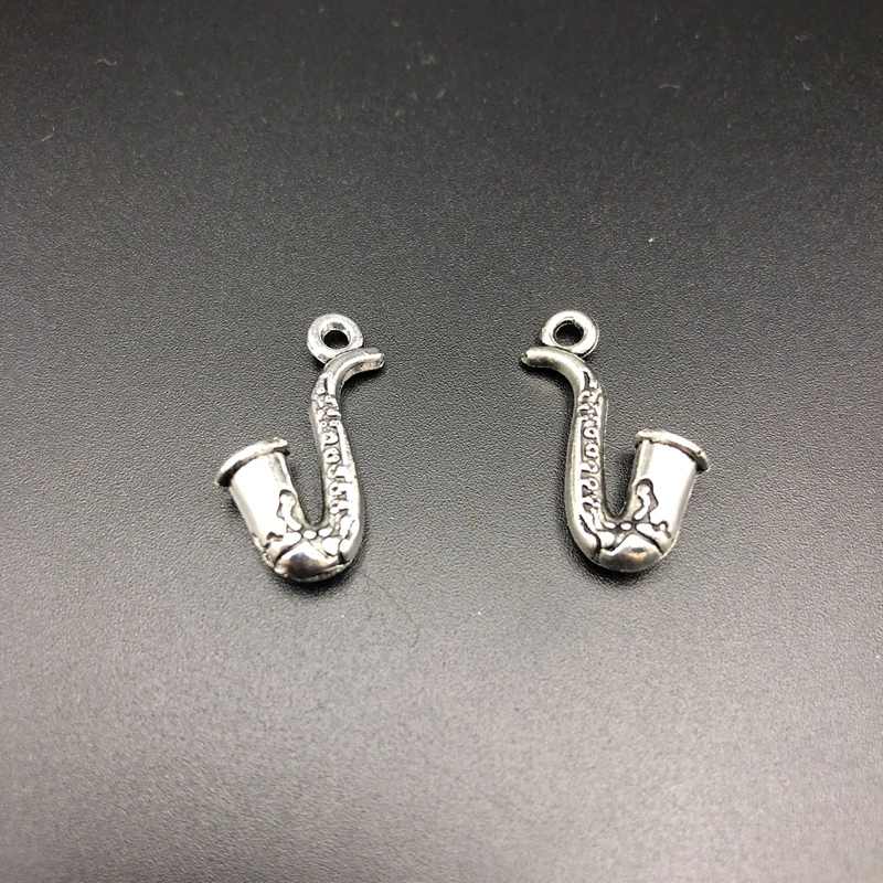 

10pcs Vintage Tibetan Silver Saxophone Pendant Handmade Musical Instrument Model Jewelry Accessories Hanging Jewelry Wholesale