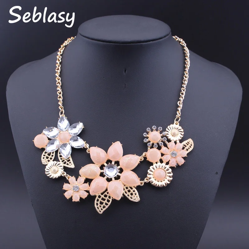 

Seblasy Gold Color Alloy Hollow Leaves Jelly Color Crystal Flowers Necklaces & Pendants OL Temperament Choker Necklaces Women