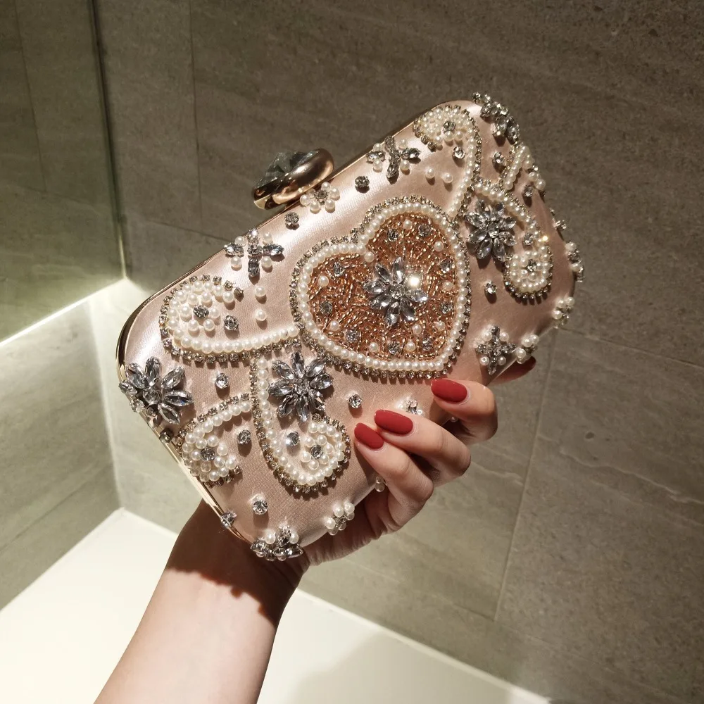 

2019 Women's Crystal Evening bag Retro Beaded Clutch Bags Wedding Diamond Beaded Bag Rhinestone Small Chain Shoulder Bags 131