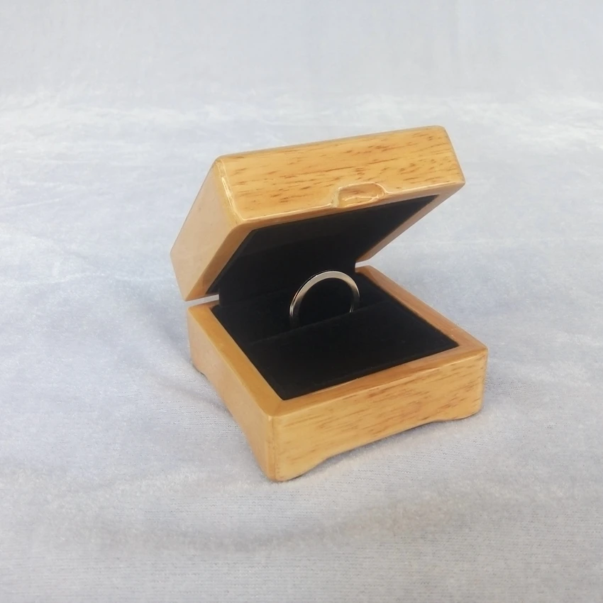 

Mini wooden jewelry box ring earring storage box carrying case(A372)