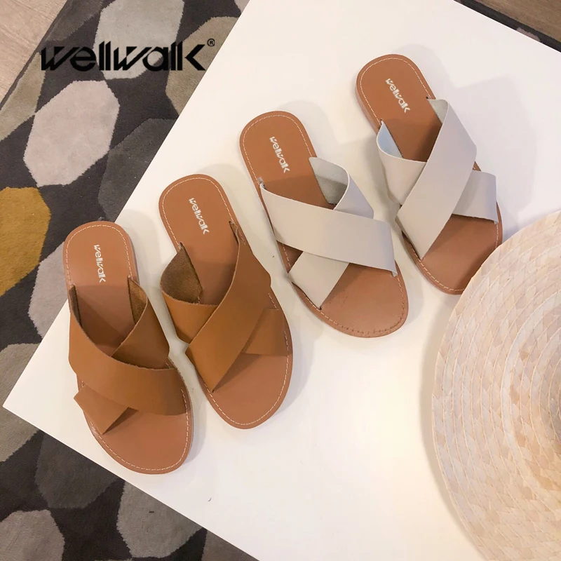 

Wellwalk Women Leather PU Slippers Round Toe Ladies Cross Tie Straps Flat Slides Female Summer Slipper Solid Color Foldable