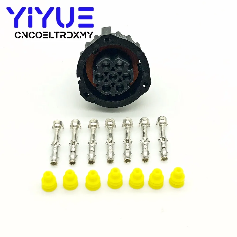 

10 Set Tyco/Amp 7 pin 1.5MM BU-STE KPL CIRCULAR DIN HOUSINGS Female Connector 968421-1 967650-1