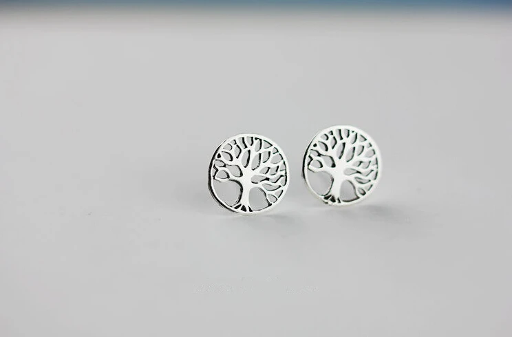 

Daisies 1 Pair New Fashion Stud Earrings Tree of Life Plant Earring For Women Jewelry Girl Couple Bijoux Femme
