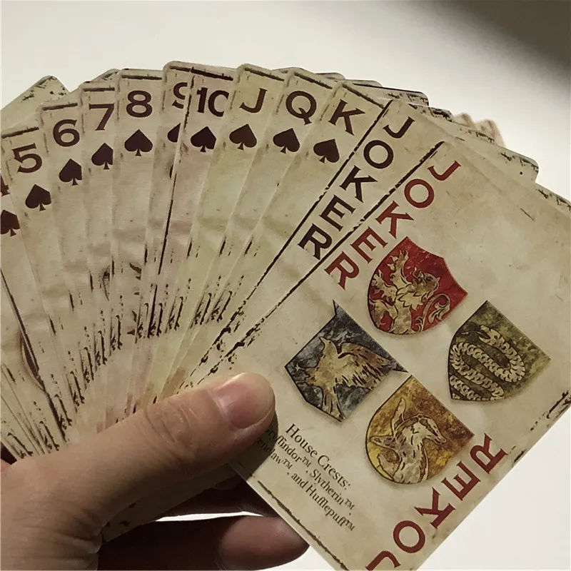 Playing Cards Poker Harri Potter Hogwarts House Collection Badges Symbols Castle Crests 2 Patterns English Sets Fun Kid Toy Gift Playing Cards Poker Harri Potter Hogwarts House Collection Badges Symbols Castle Crests 2 Patterns English Sets Fun Kid Toy Gift