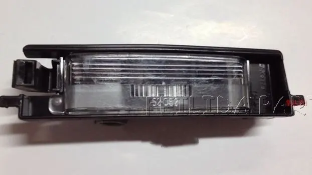 

LICENSE PLATE LAMP FOR 03/1999-07/2005 TOYOTA ECHO, YARIS NCP10,SCP10,NLP10
