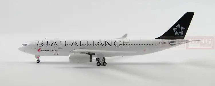 

Phoenix 10896 China International Aviation B-6091 A330-200 Star Alliance commercial jetliners plane model hobby