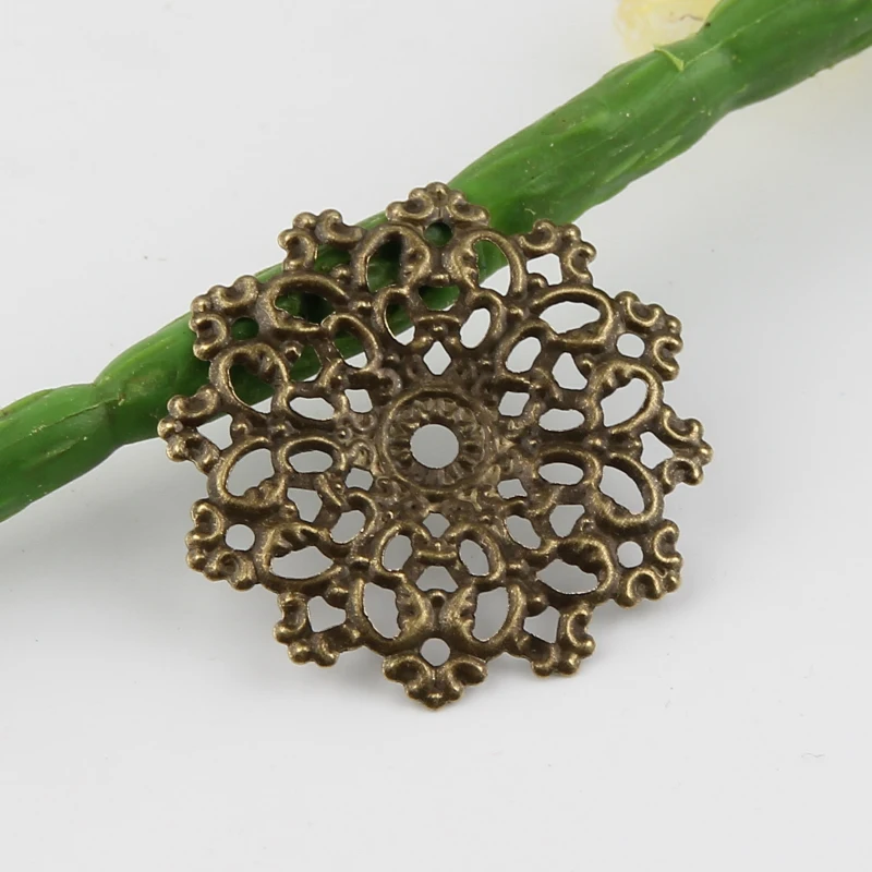 40Pcs Filigree 30mm Charm Bronze Metal Connectors Crafts for Jewelry