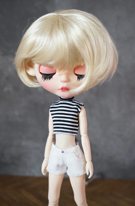 

New Doll Denim Shorts Doll Shorts Doll Denim pants Doll Outfit (Fit blyth,ob,momoko,azone,BJD,Pullip,high monster)
