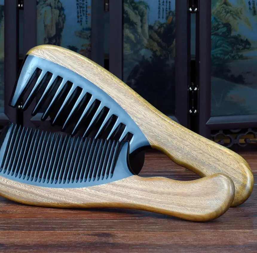 

Natural Water Horns Stitching Green Sandalwood Combs anti-static Combs Wide Teeth & Slender Teeth Choose One G0312