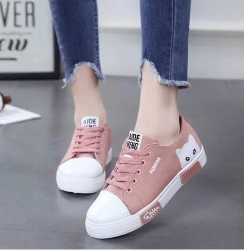 

Women Flat Cartoon Canvas Shoes 2019 New Spring Summer White Lace Up Student Board Shoes Ladies Casual Shoes Female Sneakers