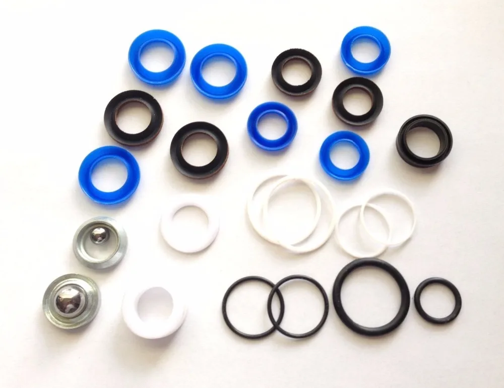 

Top quality airless paint sprayer replacement parts 390/395/490/495/590/595 upper and lower sealing ring 248212U / 248212D