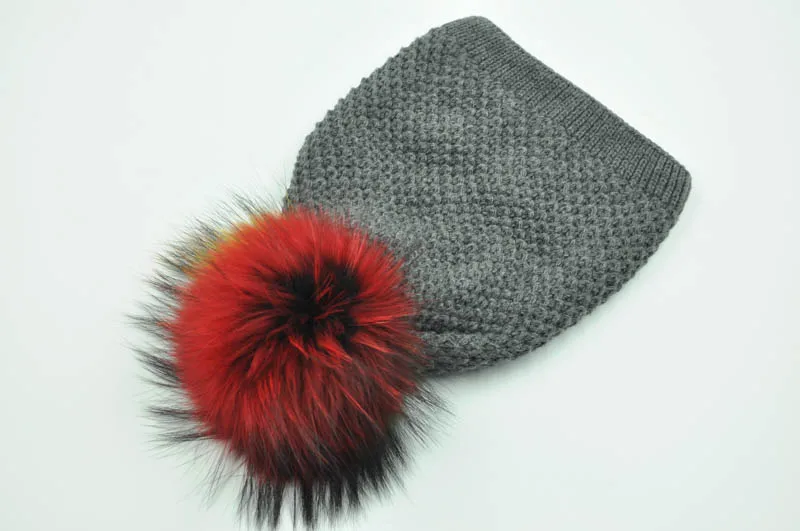 Настоящая меховая шапка с помпоном зимняя женская шапка Новая модная теплая вязаная шапка Брендовая женская меховая шерстяная шапка бини женская шапка - Цвет: Dark grey multicolor