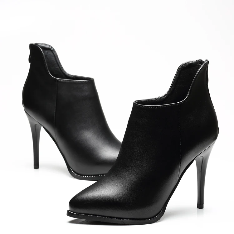 Новинка; обувь из натуральной кожи; женские ботильоны; осенние ботинки martin на тонком высоком каблуке; зимние ботинки на молнии с острым носком; цвет черный, CH-A0016
