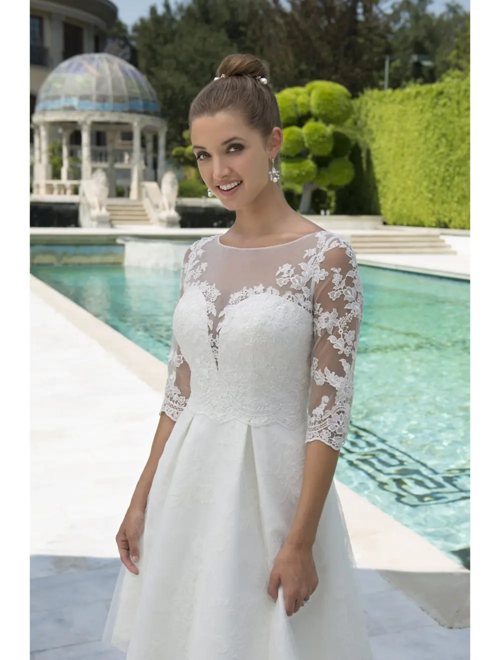 Винтажные кружевные короткие свадебные платья модель 2017 года рукава 3/4 а силуэт