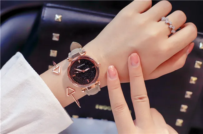 Элегантные женские часы 2018 Новые популярные женские часы-браслет удобные кожаные женские кварцевые наручные часы relogio feminino подарок