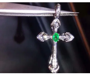 

Qi Xuan_Fashion Jewelry_Colombian Green Stone Fashion Cross Necklaces_S925 Solid Silver Pendant Necklaces_Factory Directly Sales