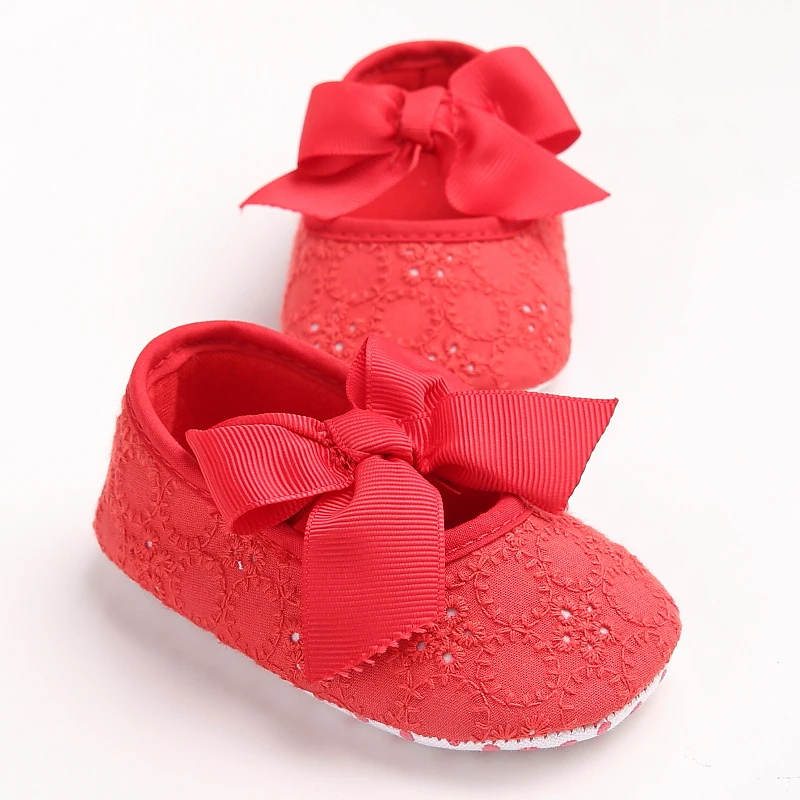 Милые летние туфли для малышей и маленьких девочек; обувь на мягкой подошве с кружевом; неходящие малыши