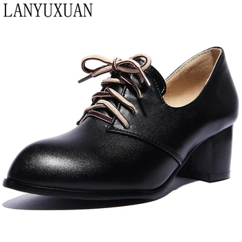 

LANYUXUAN Sale Plus big size 33-47 Women lace up Pointed Toe Patent Leather Platform Spring Autumn Casual shoes Brogue t-8005