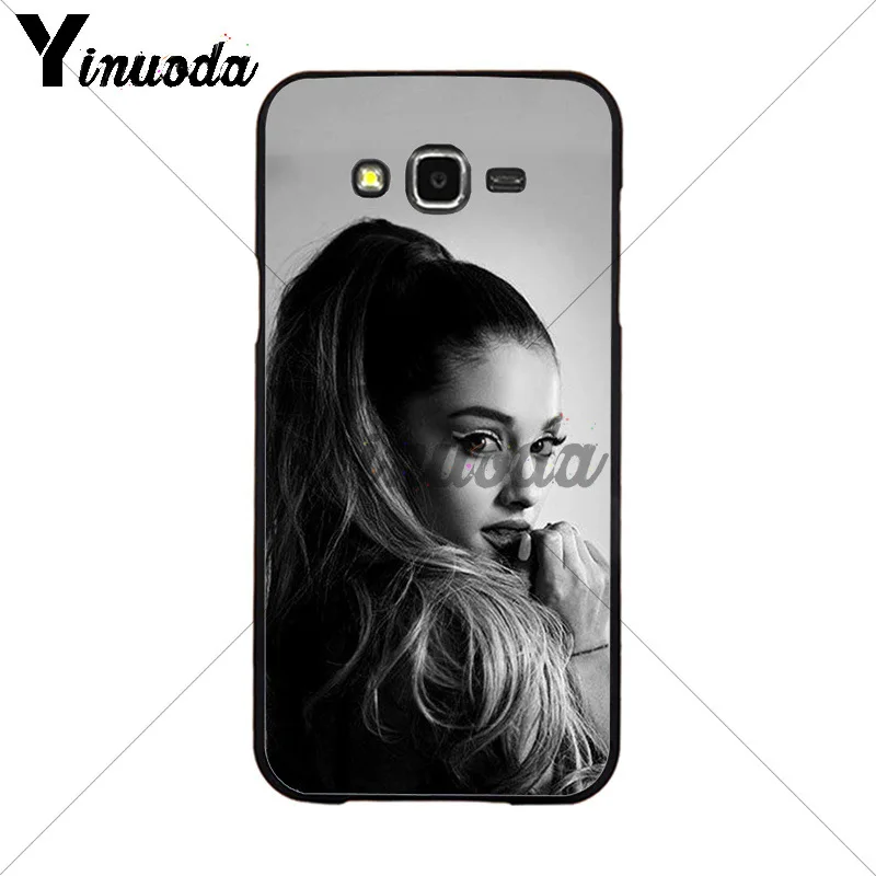 Cat Ar Ariana Grande