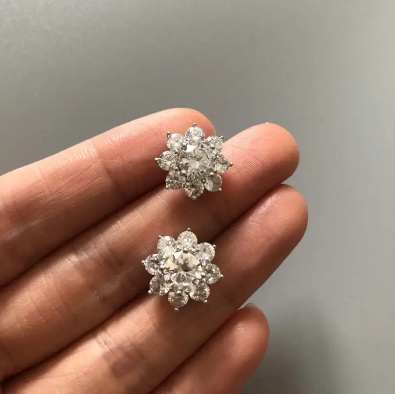 Bilincolor модные элегантные роскошные корейские маленькие кубические серьги из серебра 925 пробы для женщин