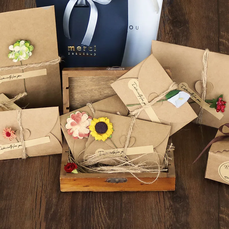 

20sets Flower Greeting Cards Kraft Paper Invitation Envelope Card Thanks Gift Message Cards DIY Christmas Wedding Decoration