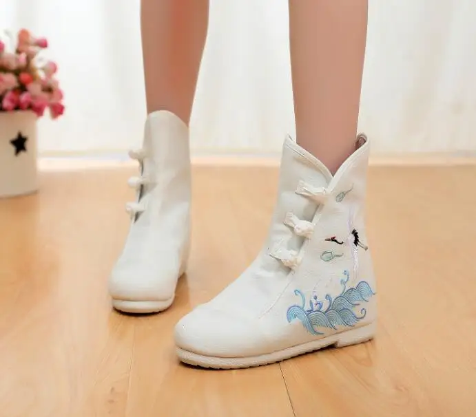 THEAGRANT Winter Embroidered Women Snow Boots Canvas Hidden Wedge Woman Shoes Chinese Button Lady Ankle Boots WBS3006