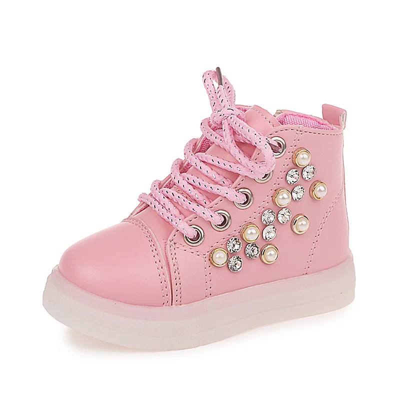 JUSTSL 2018 الخريف أزياء الأطفال عارضة ضوء حذاء للأطفال الراين اللؤلؤ LED أحذية لينة أسفل الفتيات أزياء رياضية JUSTSL 2018 الخريف أزياء الأطفال عارضة ضوء حذاء للأطفال الراين اللؤلؤ LED أحذية لينة أسفل الفتيات أزياء رياضية