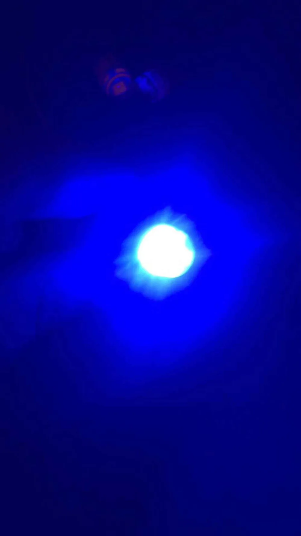 8965516796_1082100015