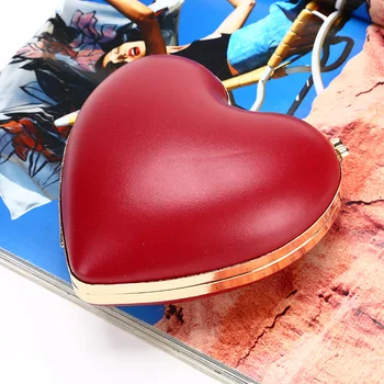 

Women bag PU love dinner bag handmade chain shoulder slung packet