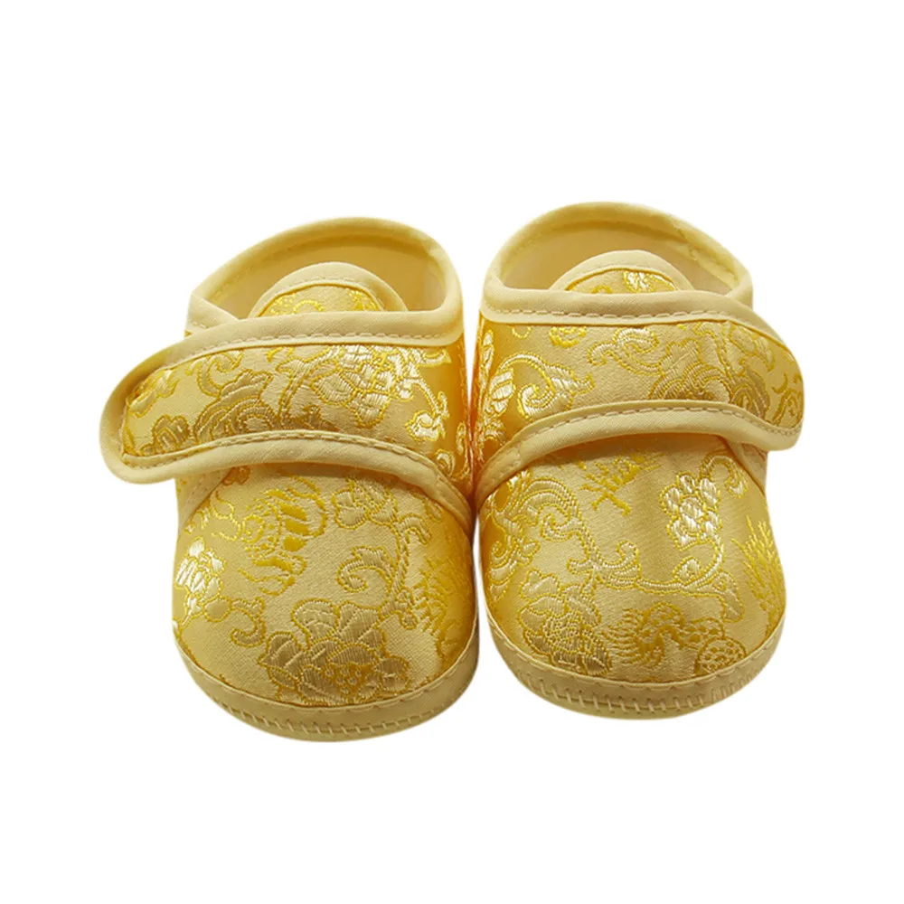 Новые для маленьких мальчиков Обувь для девочек китайский Стиль красивый малыш Обувь маленьких Цветочный Принт Кроссовки