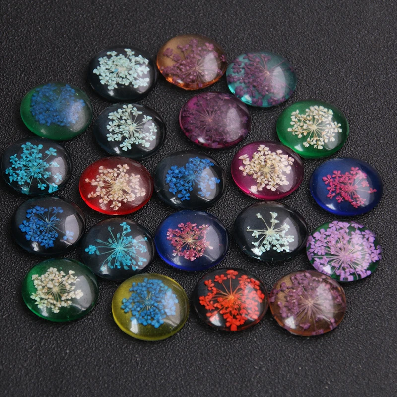 

4pcs 20mm Mixed Natural Dried Flowers Handmade Glass Cabochons Fit Earring Hooks bracelet Cameo Setting