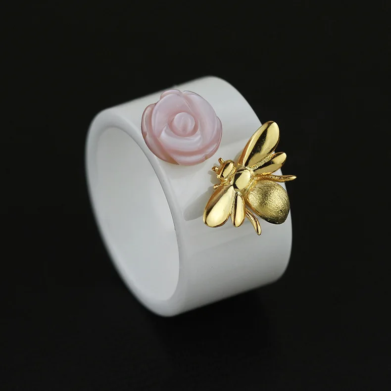 

CMAJOR 925 Sterling Silver Bee and Natural Shell Rose Ceramic Ring for Women Original Band Designer Fine Jewelry
