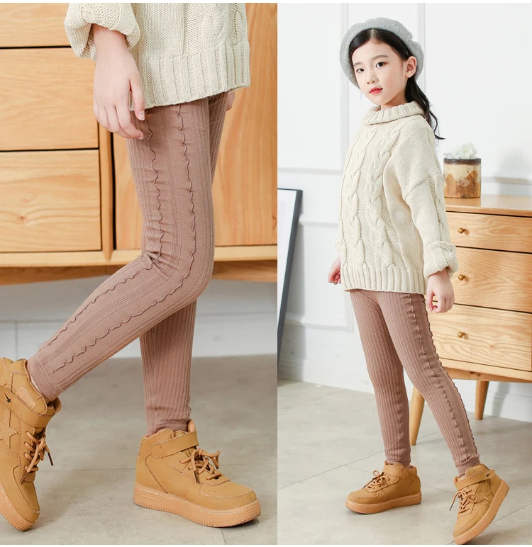 Новинка теплые штаны с оборками для девочек популярные корейские одноцветные обтягивающие детские леггинсы на резинке плюс панталоны из плотной микрофибры