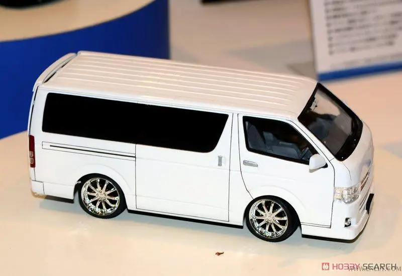 Boxystyle TRH200V Hiace Super GL'10 1/24 модель автомобиля 05095