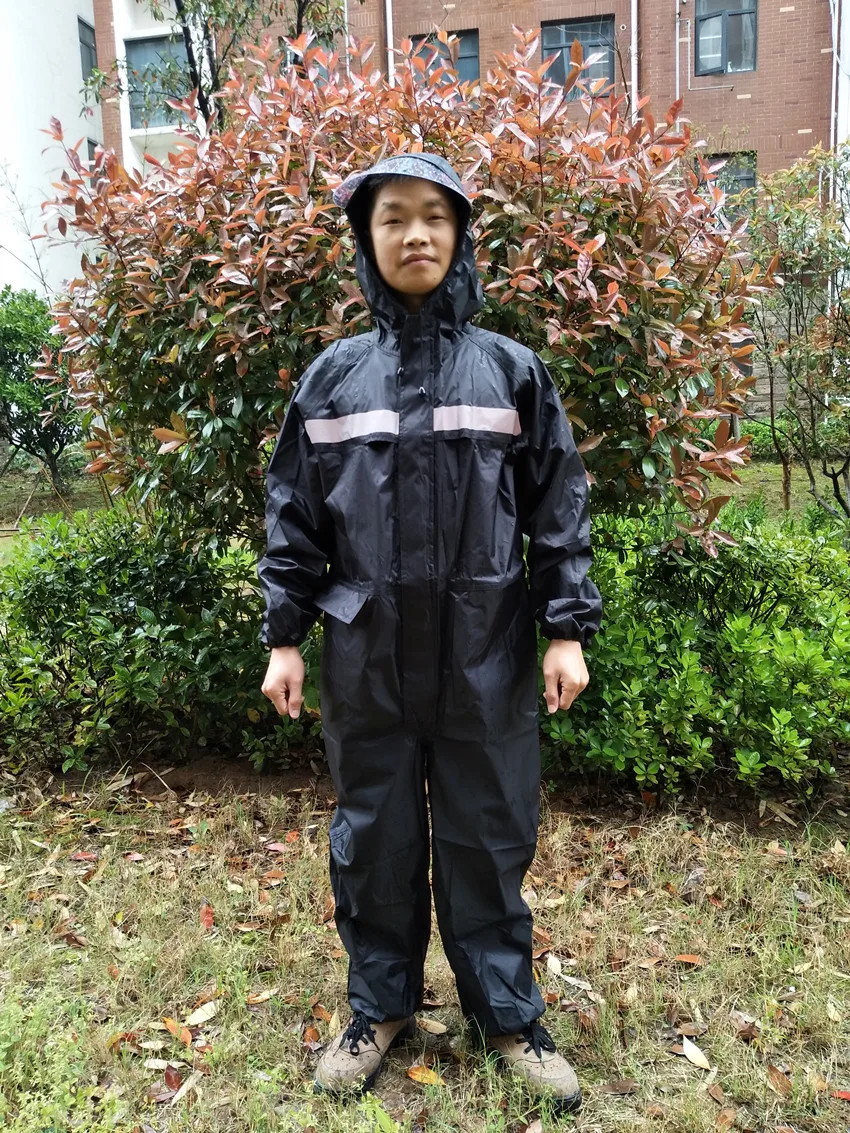 

2018 new Adult high quality Waterproof motorcycle raincoat /Conjoined raincoat men / women fission rain suit rain coat