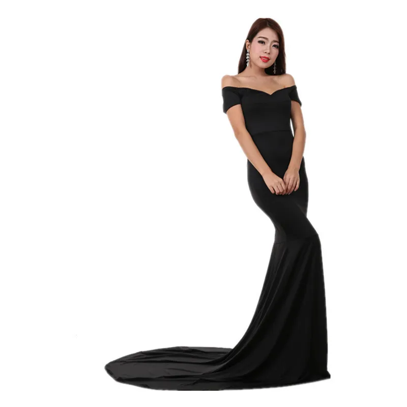 black sleek prom dress