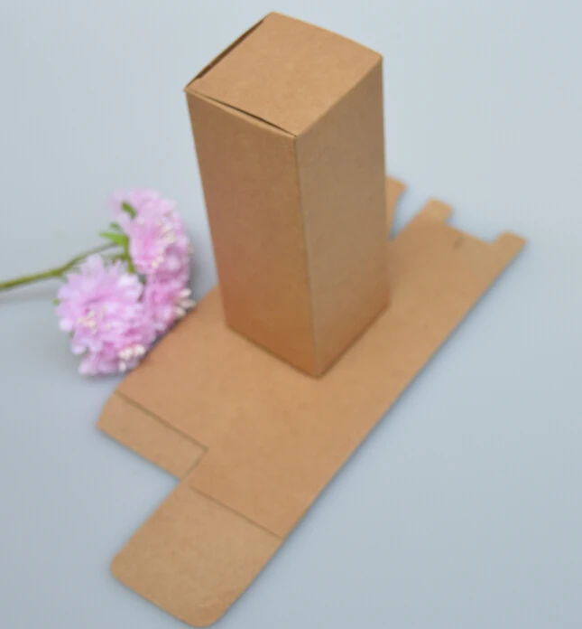 

50pcs kraft cardboard box perfume bottles packaging boxes 3.7*3.7*11.8cm essential oil bottles paper box craft carton