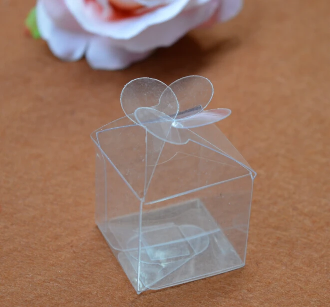 Qi New Design Top Flowers Clear PVC Packing Box Small Candy Wedding