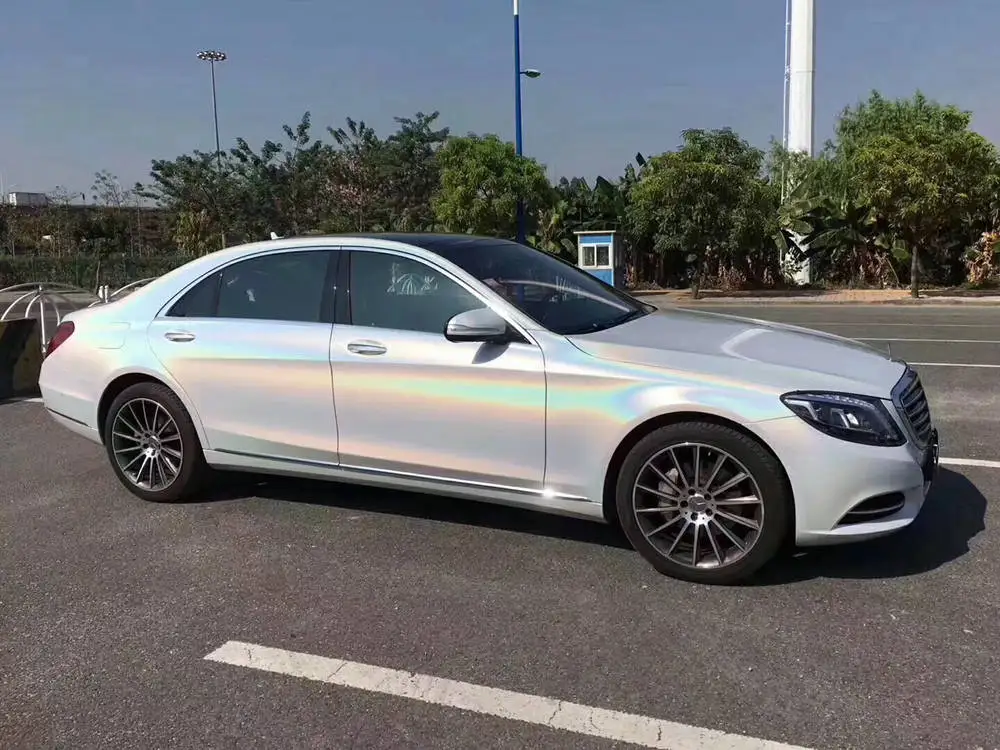 3M Psychedelic  GLOSS WHITE FLIP CAR WRAP FOIL CAR STYLING COVERING COAT (1)