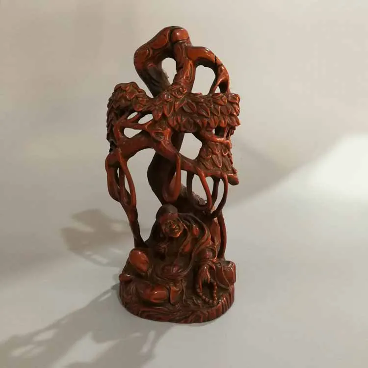 

Old wooden ornaments hollowed Panasonic old man Rohan like yellow poplar decoration carving exquisite