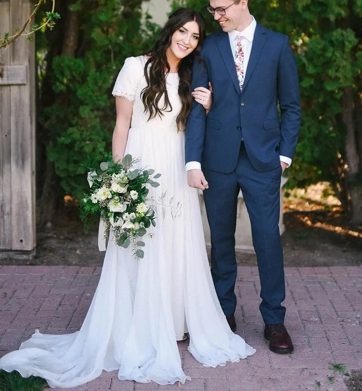 summer-lace-chiffon-modest-wedding-dresses_