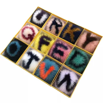 

15CM Big Fluffy Initial Pom Pom Keychains Handmade Real Fox Fur Ball Key Chains Holder Bag Charm Monster Alphabet Letter Pompoms