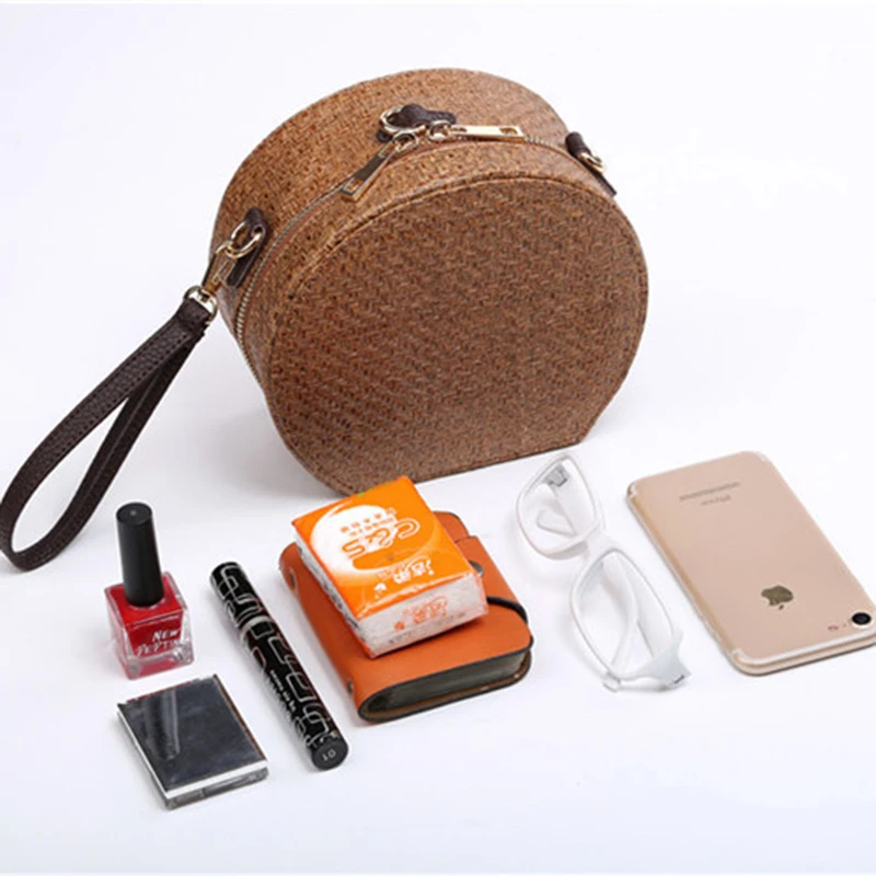 

GQIYIBBEI 2018 Vintage Straw Circle Rattan Storage Bag Women Beach Small Bohemian Handbags Summer Handmade Girl Travel Organizer