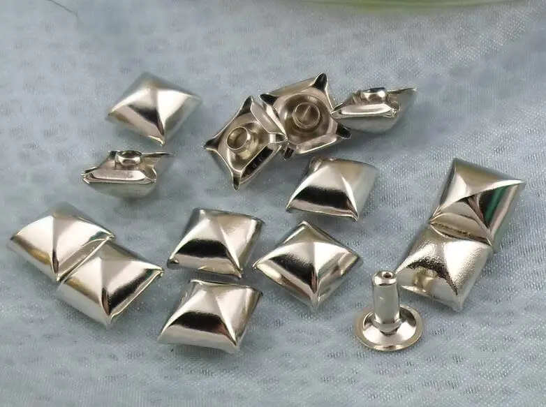500pcs 10mm Silver Square Studs Stud Rivets Bump Spike Bullet Spots