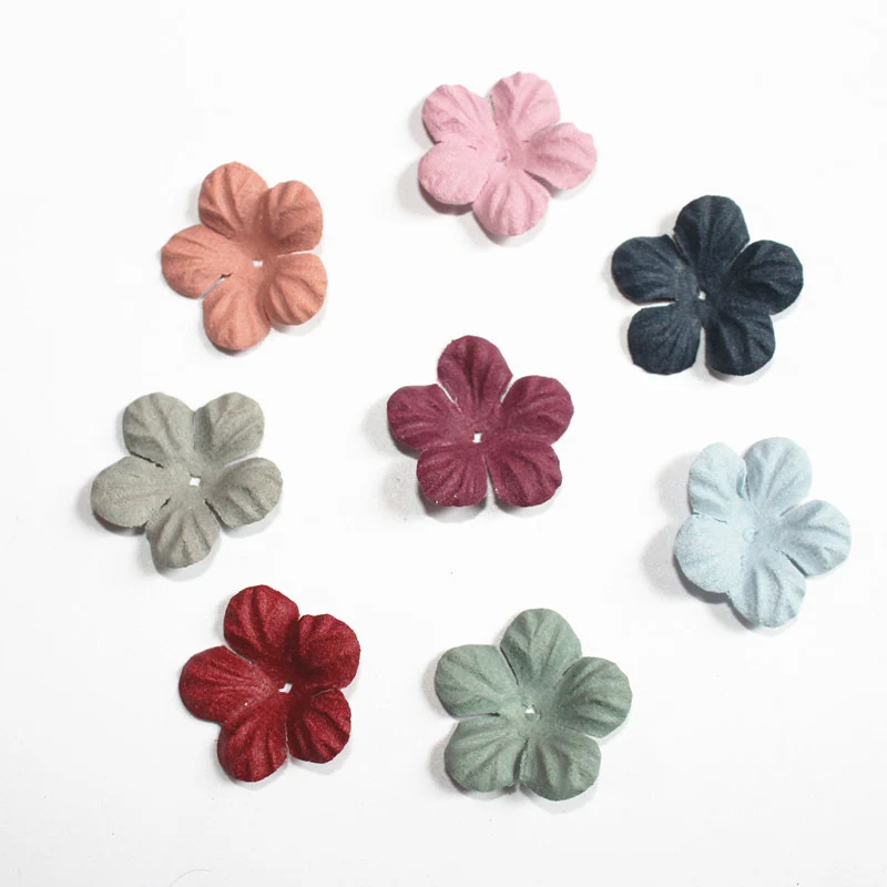 

30pc Small Exquisite Leather Flowers Handmade Artificial Flower Head Wedding Decoration DIY Wreath ScrapbookingCraft Fake Flower